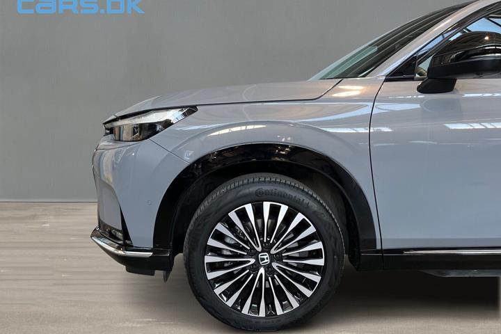 Sort Honda e:Ny1 fra 2024