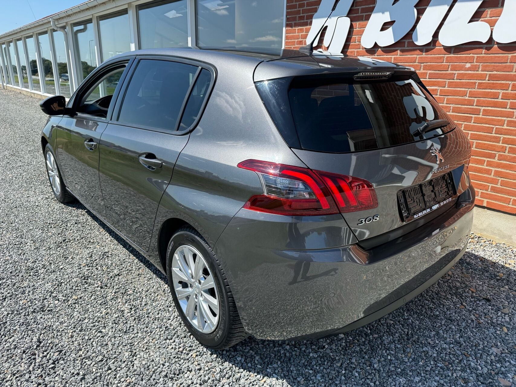 Sort Peugeot 308 fra 2020