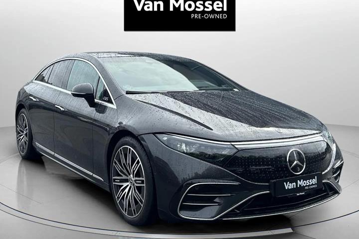 Grå Mercedes EQS 580 fra 2022