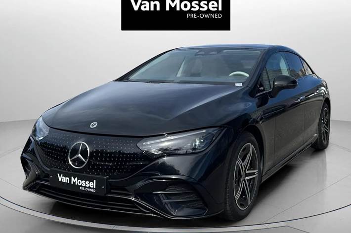Sort Mercedes EQE 350+ fra 2022
