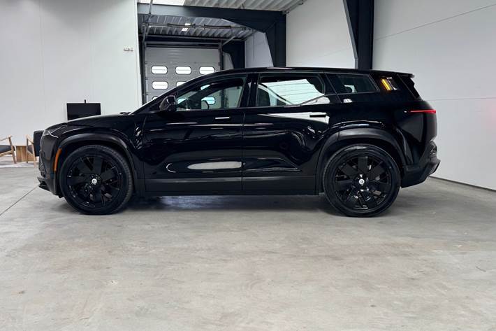 Sort Fisker Ocean fra 2023