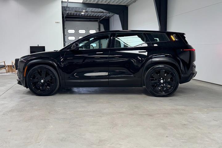 Sort Fisker Ocean fra 2023
