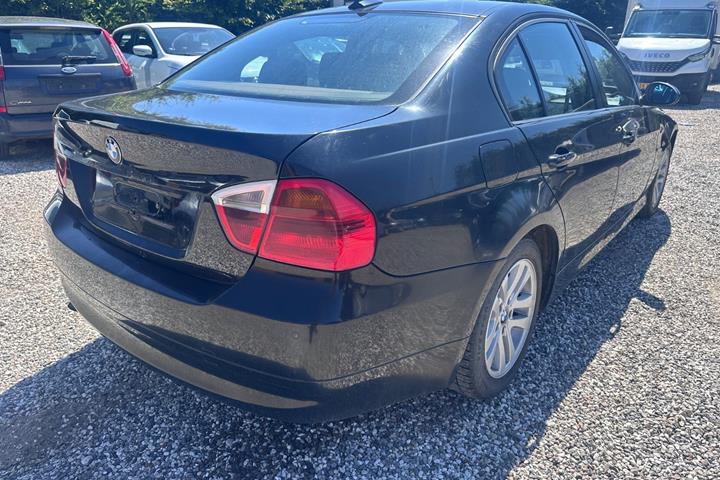 undefined BMW 320d fra 2006