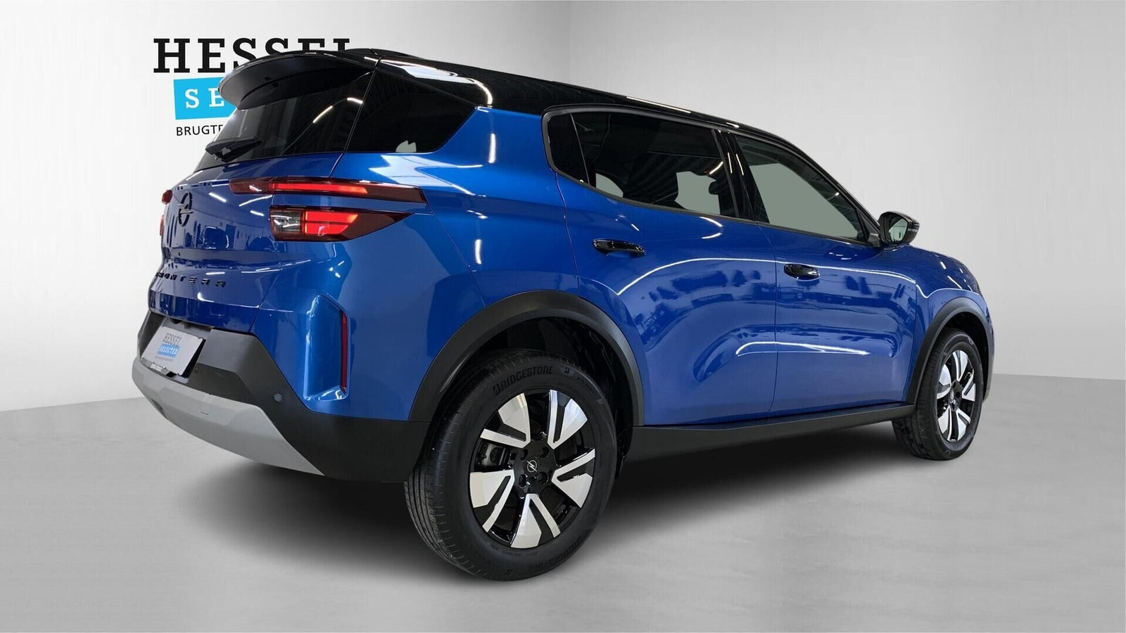Blå Opel Frontera fra 2025