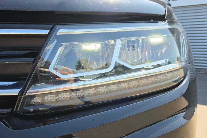 Sort VW Tiguan fra 2020