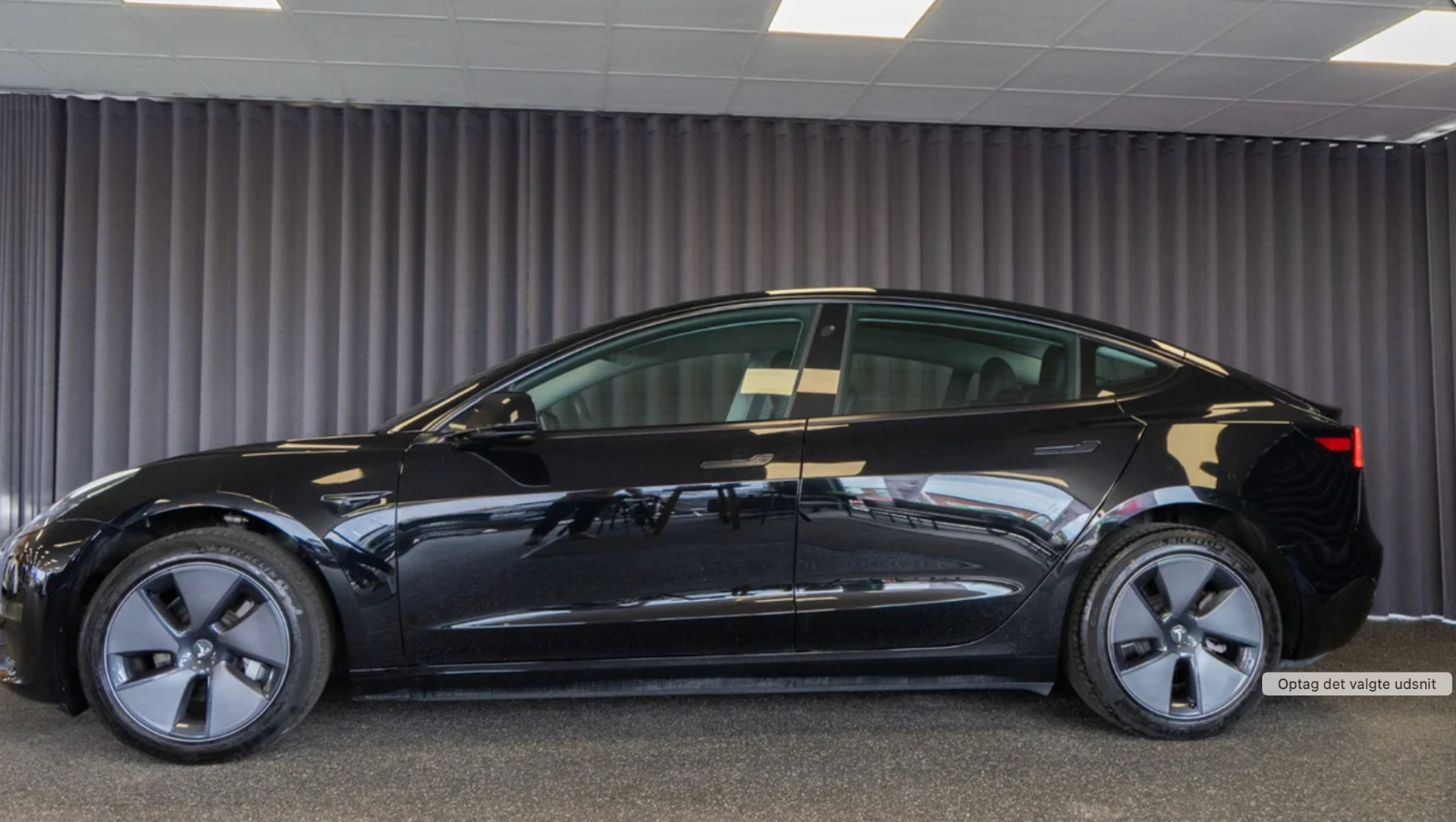 Sort Tesla Model 3 fra 2023
