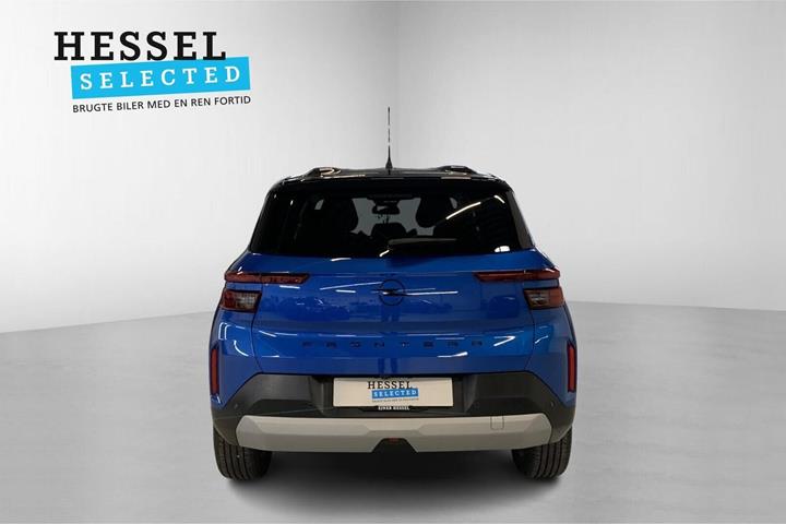 Blå Opel Frontera fra 2025