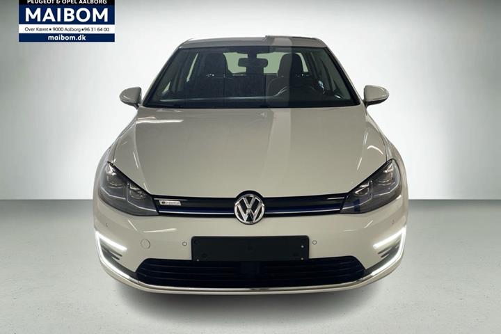 Hvid VW e-Golf VII fra 2020