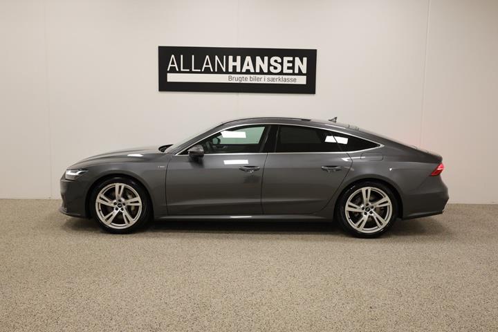 Grå Audi A7 fra 2022