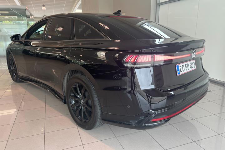 Sort VW ID.7 fra 2024