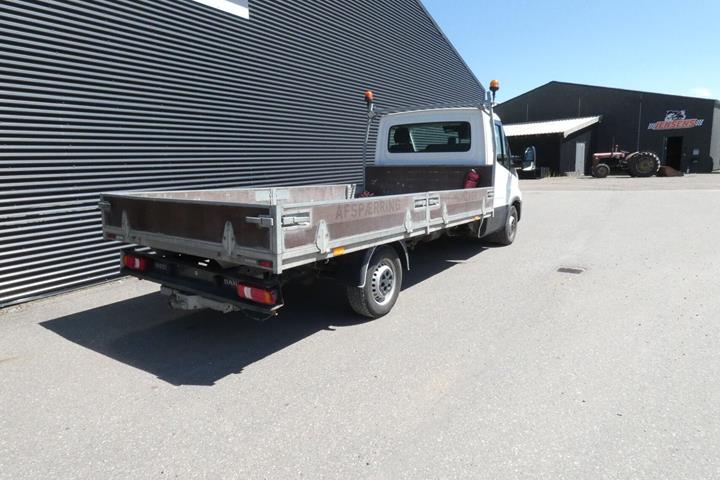 Hvid Iveco Daily fra 2023