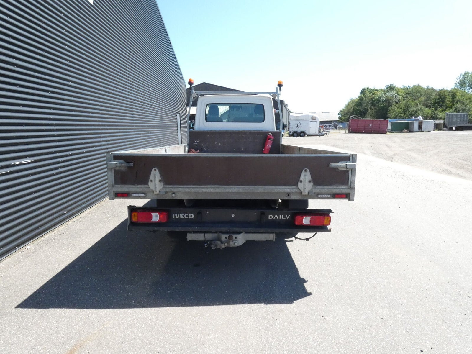 Hvid Iveco Daily fra 2023