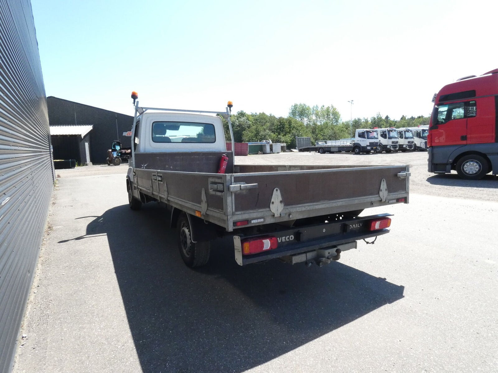 Hvid Iveco Daily fra 2023