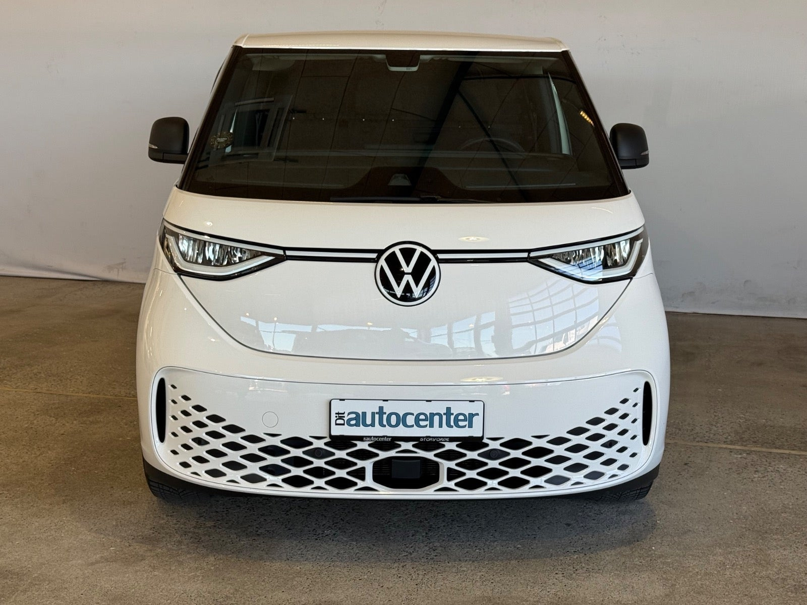 Hvid VW ID.Buzz fra 2025