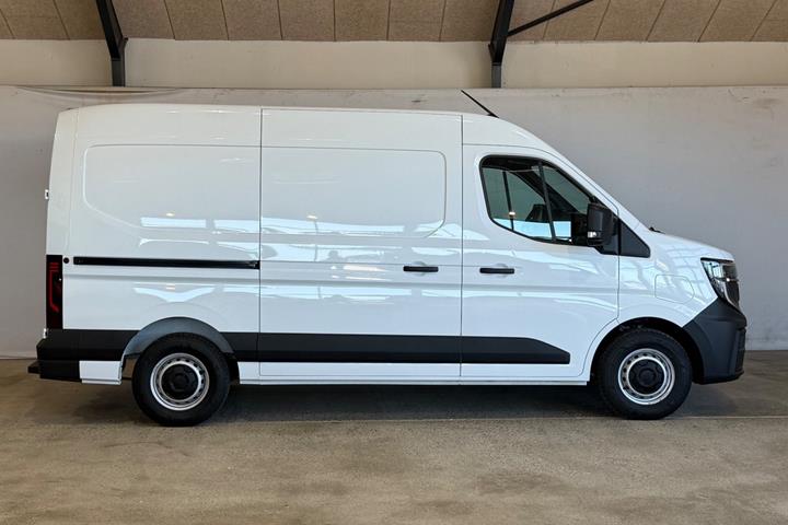 Hvid Renault Master V T35 fra 2025