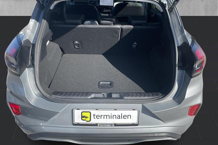 Sølv Ford Puma fra 2025