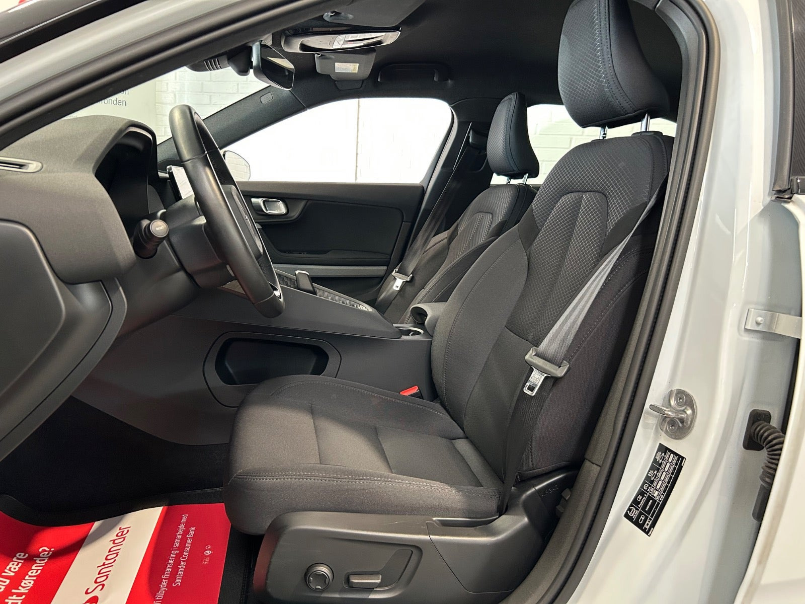 Hvid Polestar 2 fra 2023