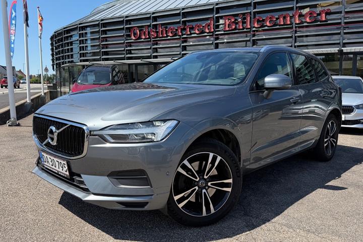 undefined Volvo XC60 fra 2018 set udefra