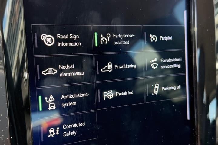 undefined Volvo XC60 fra 2018