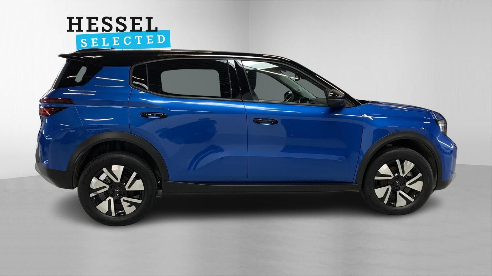 Blå Opel Frontera fra 2025
