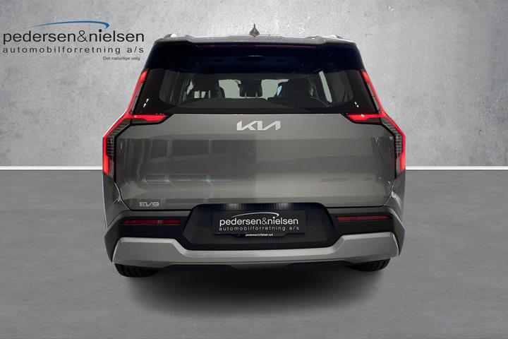 Grå Kia EV9 fra 2026