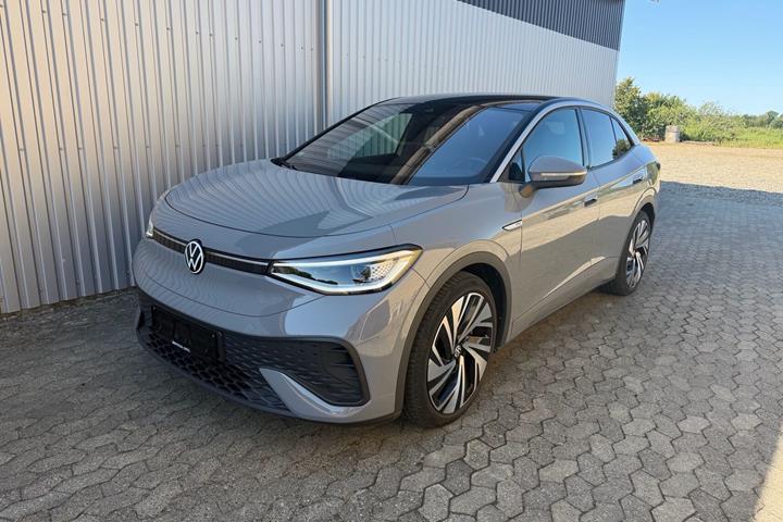 Grå VW ID.5 fra 2024 set udefra