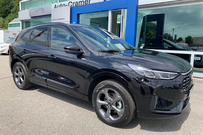 Sort Ford Kuga fra 2025