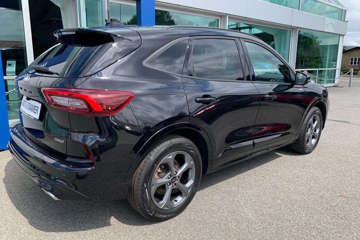 Sort Ford Kuga fra 2025