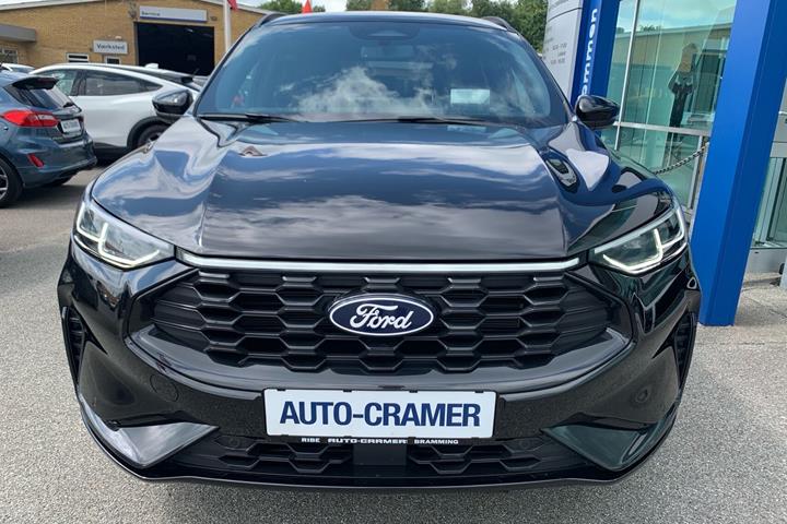 Sort Ford Kuga fra 2025
