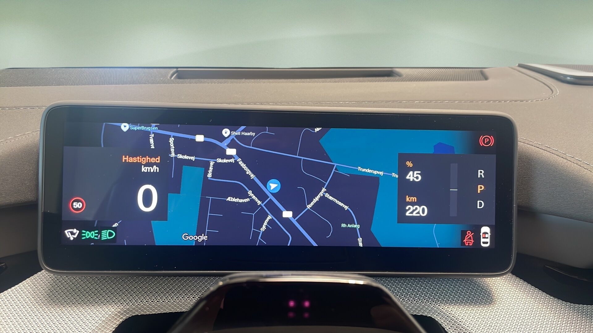 Hvid Polestar 4 fra 2024