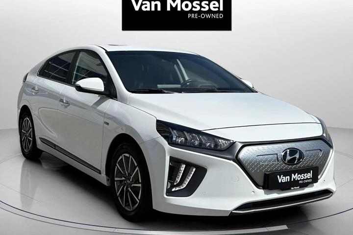 Hvid Hyundai Ioniq fra 2021