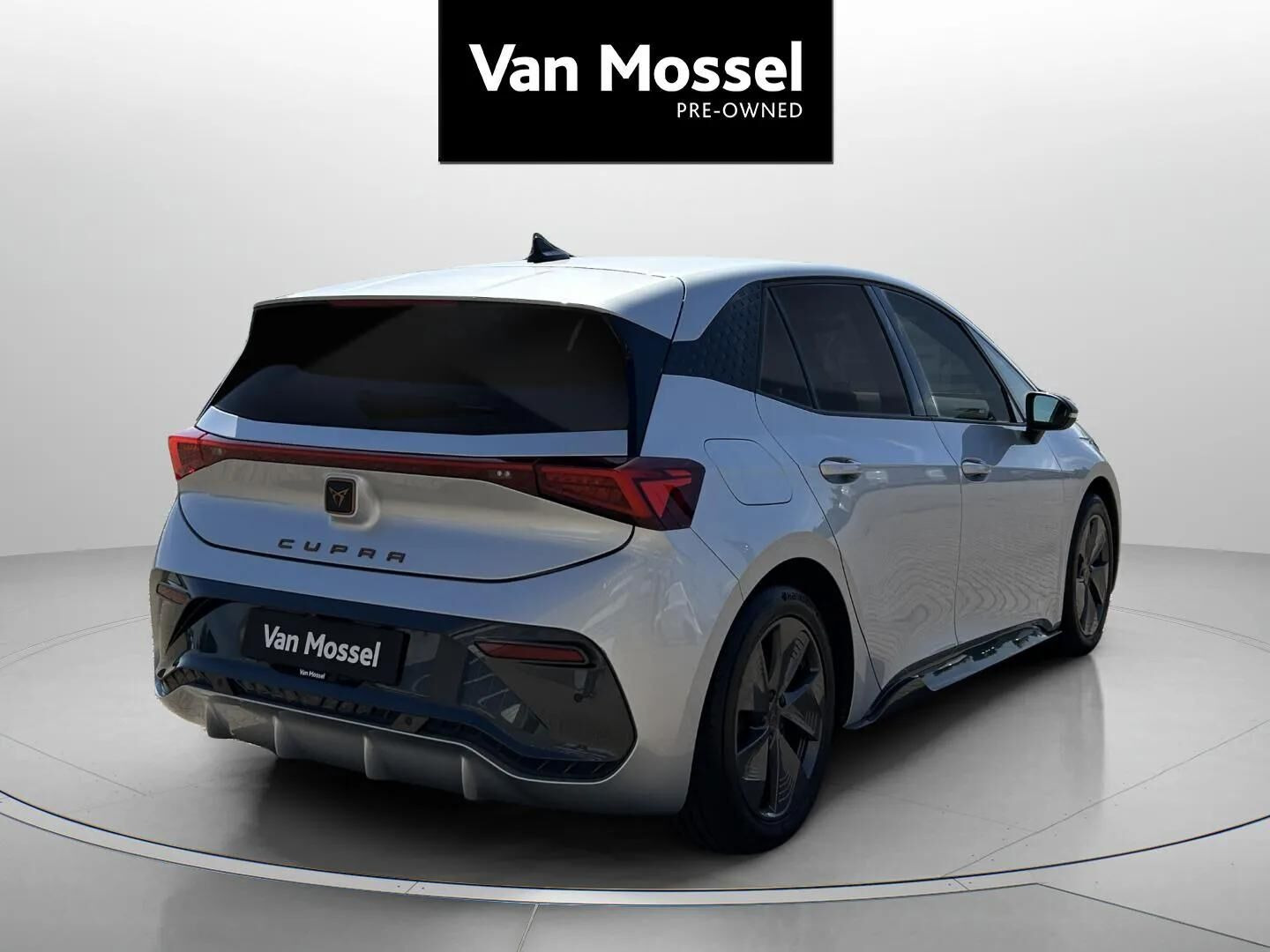 Sølv Cupra Born fra 2022