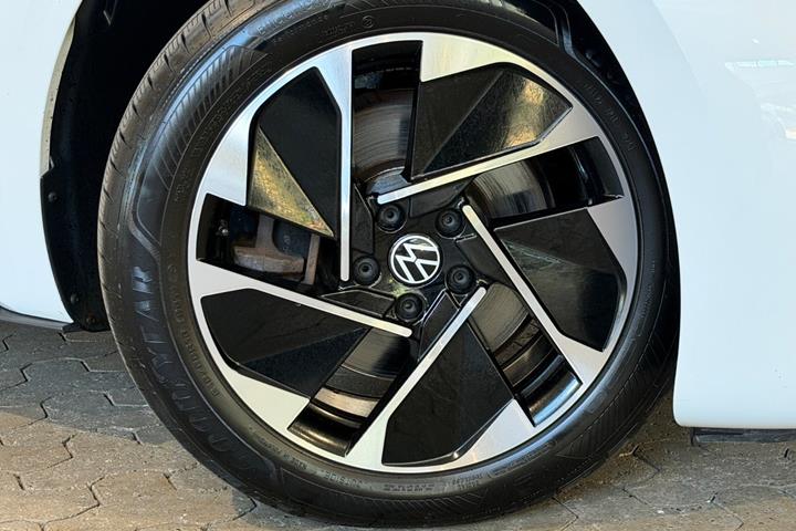 Hvid VW ID.3 fra 2021