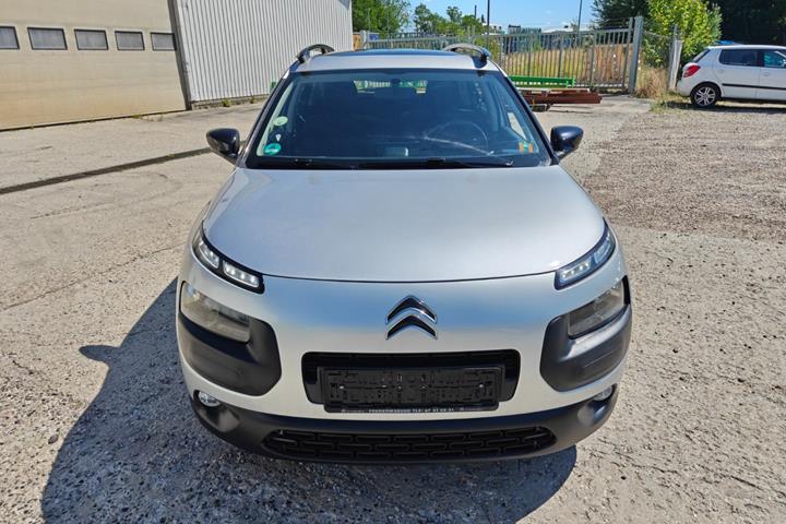 Gul Citroën C4 Cactus fra 2015