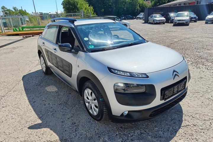 Gul Citroën C4 Cactus fra 2015