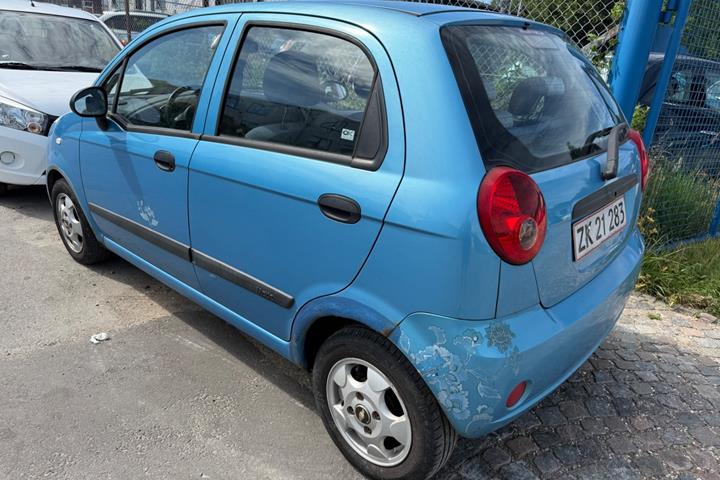 Blå Chevrolet Matiz fra 2008 set udefra