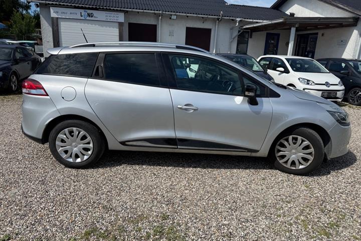 Sølv Renault Clio IV fra 2014