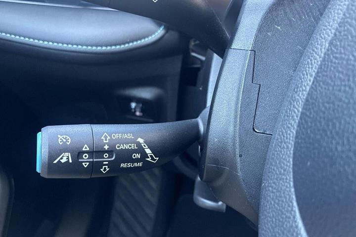 Sølv MG MG5 fra 2024