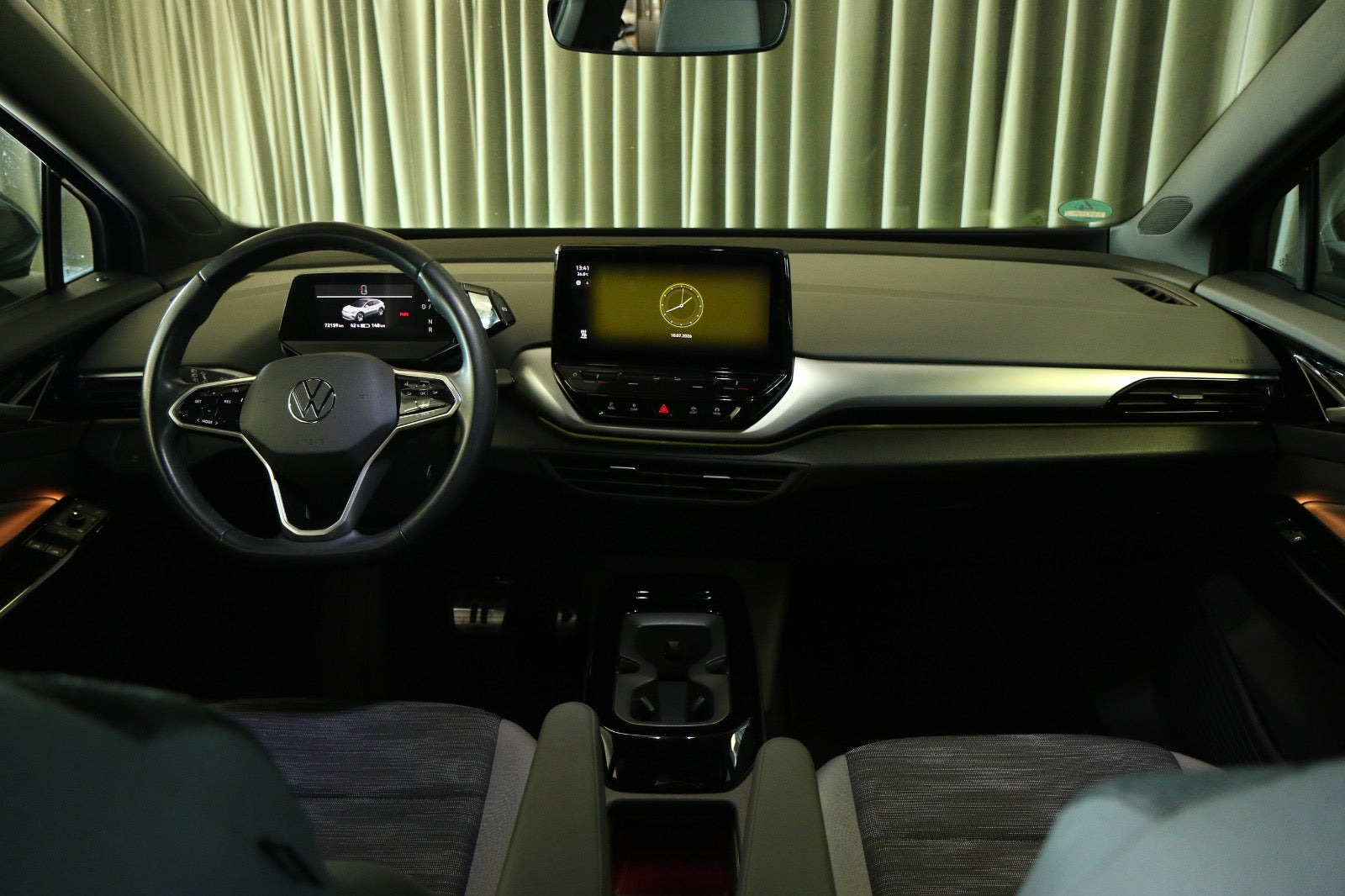 Grøn VW ID.4 fra 2023