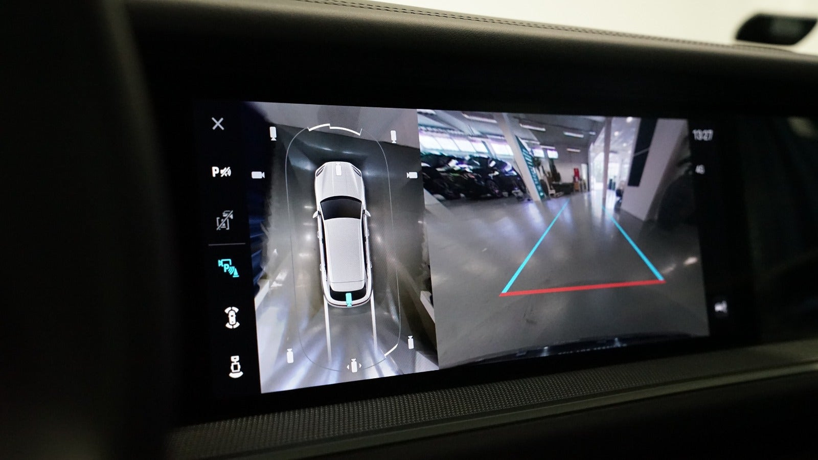 Sort Porsche Cayenne fra 2025