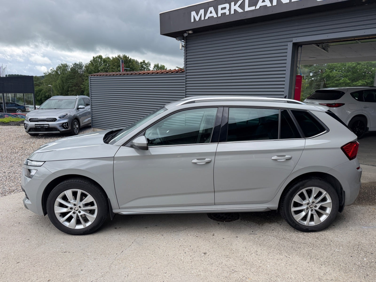 Grå Skoda Kamiq fra 2020