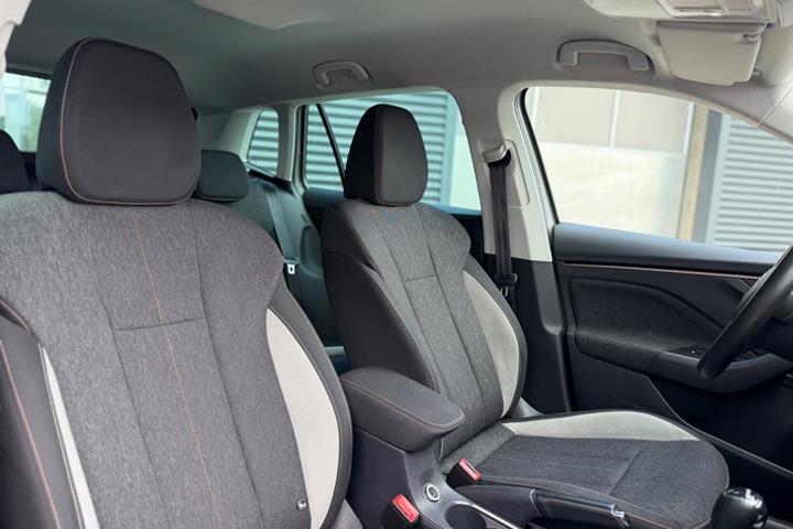 Grå Skoda Kamiq fra 2020