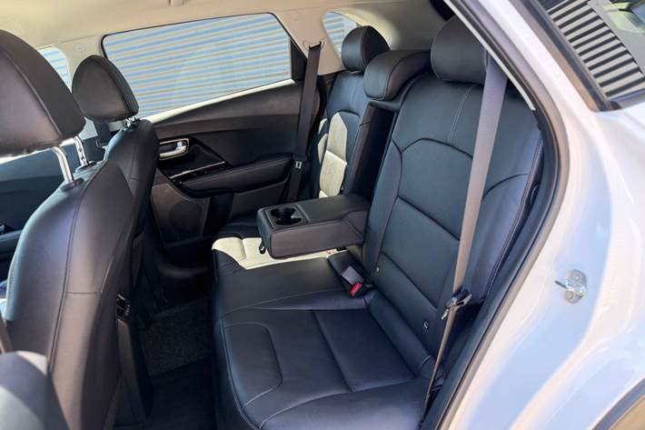 Hvid Kia Niro fra 2019