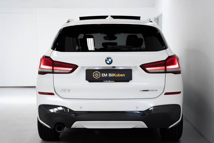 undefined BMW X1 fra 2021