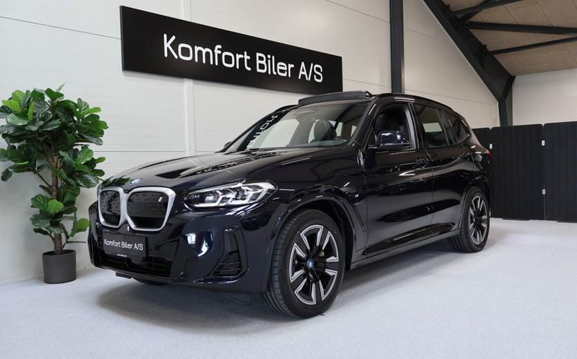BMW iX3 Charged M-Sport