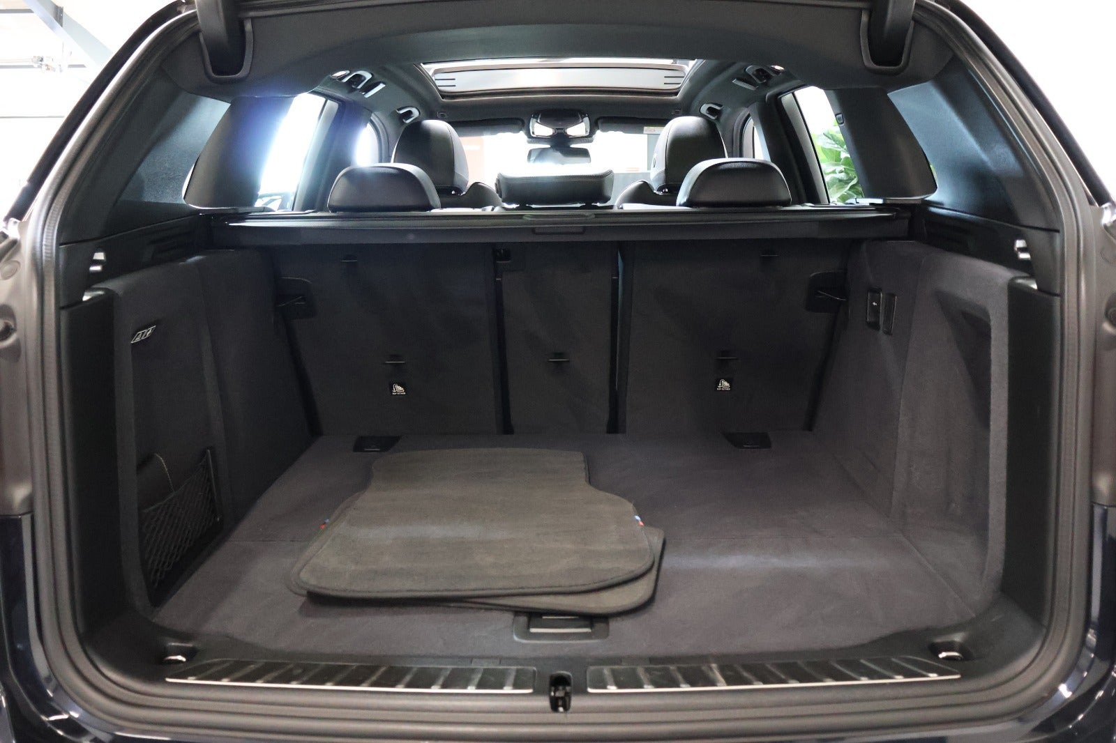Sort BMW iX3 fra 2022
