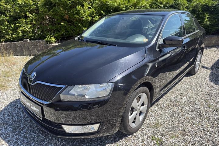 undefined Skoda Rapid fra 2014 set udefra