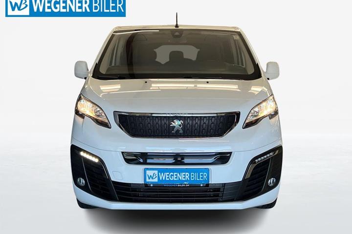 Hvid Peugeot e-Traveller fra 2021
