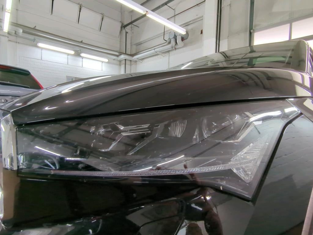 Sort Skoda Enyaq fra 2024