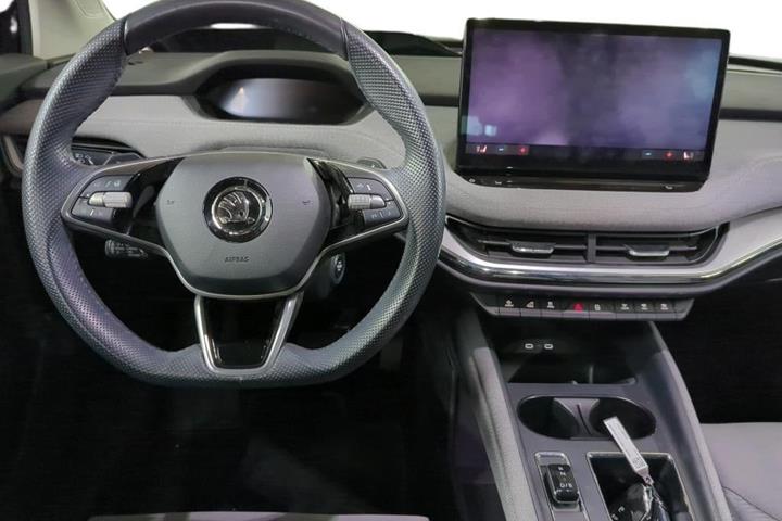 Sort Skoda Enyaq fra 2024